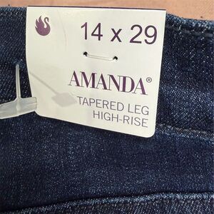 Gloria Vanderbilt Amanda Women's Jeans Size 14 Blue Tapered High Rise 29’ length